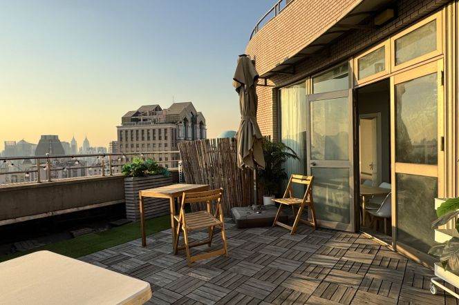 2BR + terrace in Yunhe Garden | Yanping Rd | Jing'an Temple |270° VIEW