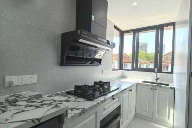  2Br old house with floor heating at Xuhui   L1/10/12