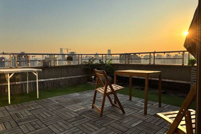 2BR + terrace in Yunhe Garden | Yanping Rd | Jing'an Temple |270° VIEW