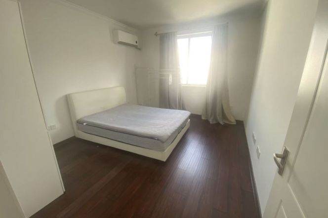 1 br near L15+elevator
