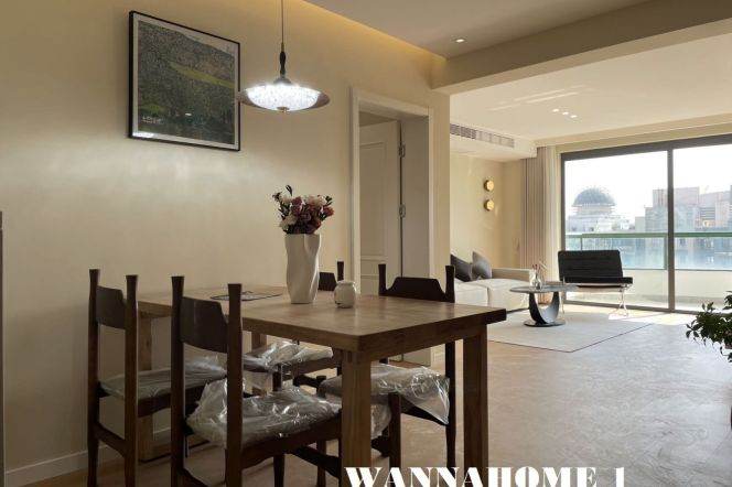 Spacious&New&Modern 2Bdrs 1Bath Apt+L13 Wu Ning Rd+Great Compound+Awesome View+Large Balcony