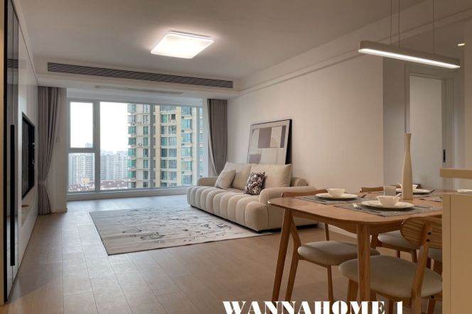 Large Balcony+Fabulous&Spacious 2Bdrs 2Baths+Zhong Shan Park+Awesome View+Top Compound