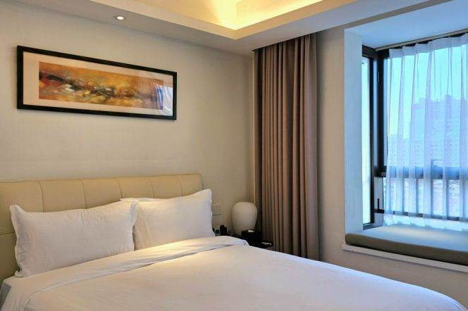 2br service apartment Near North Zhongshan Rd Station(Line 1)