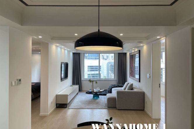 New&Spacious&Bright 3Bedrooms 1Bath Apt+West Nan Jing Rd+People's Square+Nice Area