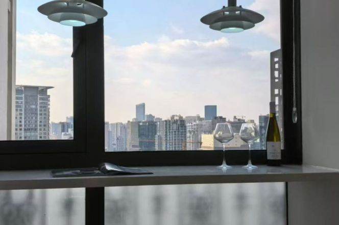 brand new modern 3brs floor heating nice view open balcony beside Su zhou river line10,12