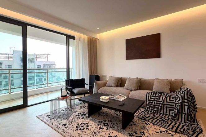 Pudong Century Garden spacious 3br/2bt@century park 173sqm with Ceiling to Floor windows