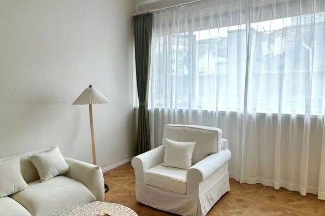  Unique 1br old house nr South Shaanxi Rd    L1/10/12/13  