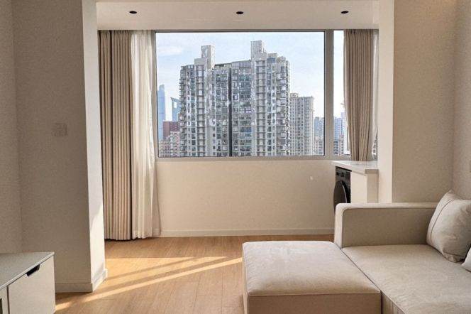 Fabulous 2Br Apt +Scenic windows + floor heating | Chang Ping L7