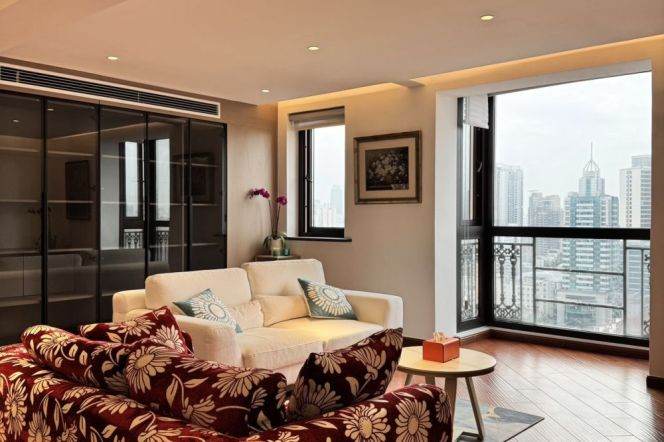 Standard 2+1br-2bathr @Julu lu/Fumin lu | Bar street |  Balcony +Good view
