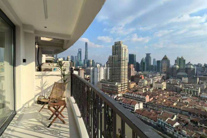 brand new modern 3brs floor heating nice view open balcony beside Su zhou river line10,12