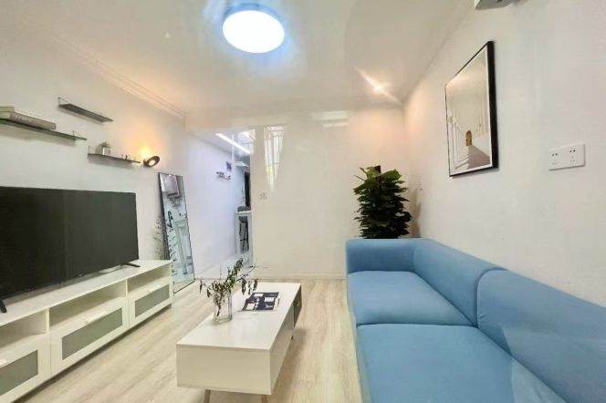 wuning rd station one bedroom