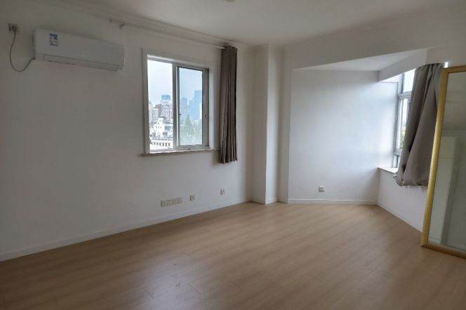 Newly Renovated 3BR 2BA Elevator Apt nr Shanghai Library
