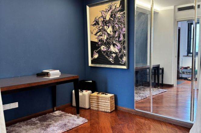 Standard 2+1br-2bathr @Julu lu/Fumin lu | Bar street |  Balcony +Good view