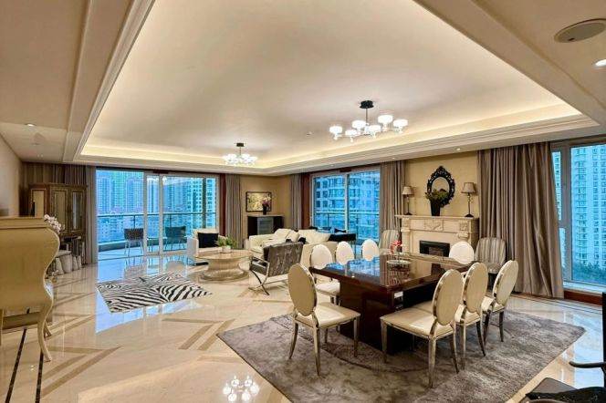 modern huge 3brs open balcony floor heating nice river view near Huang pu river IFC 