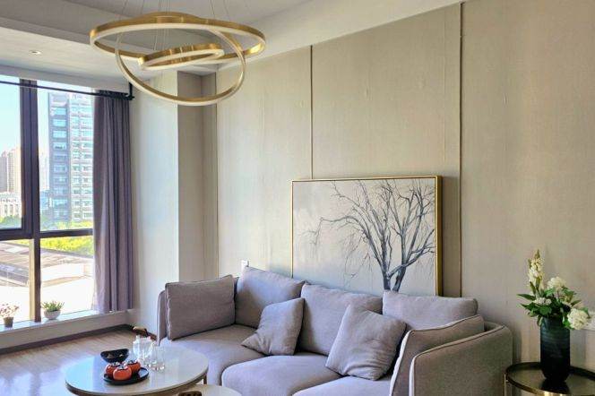 2br service apartment Near Weining Rd (Line 2)