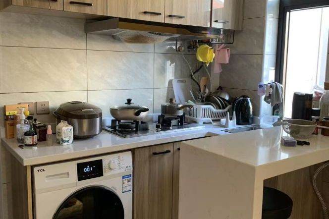 6.8k Cozy 1Br with floor heating Nr Changping Rd.line7 can be short term