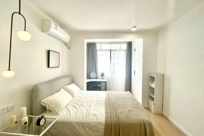 1 br near L10 hongqiao rd station+SJTU