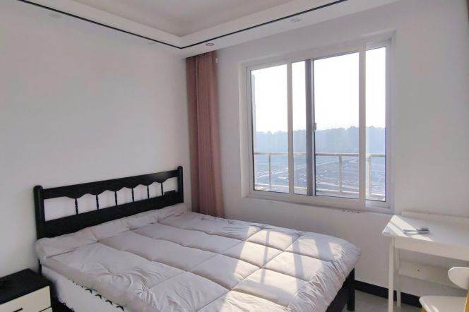 Cozy 1 br with affordable price near NYU, easy to L 8 LingZhaoXinCun St.