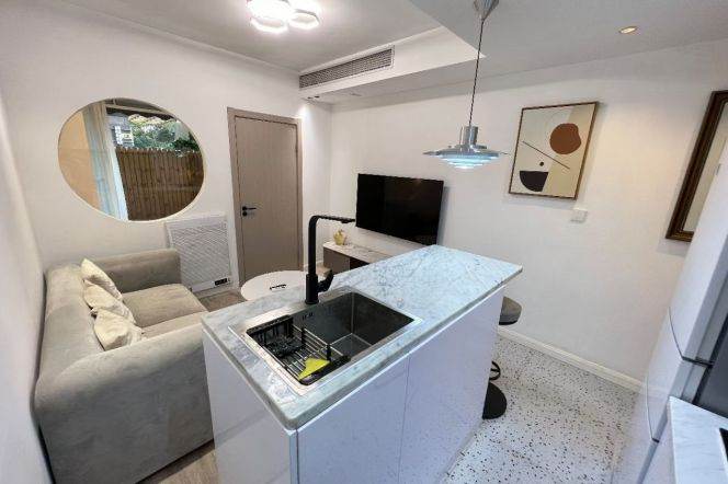 1 br near L2/L11 jiangsu rd station+SJTU