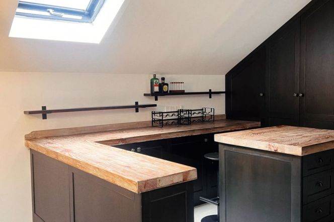 Penthouse 3br/3bt@Jiashan rd with Morden industry design 200sqm little terrace