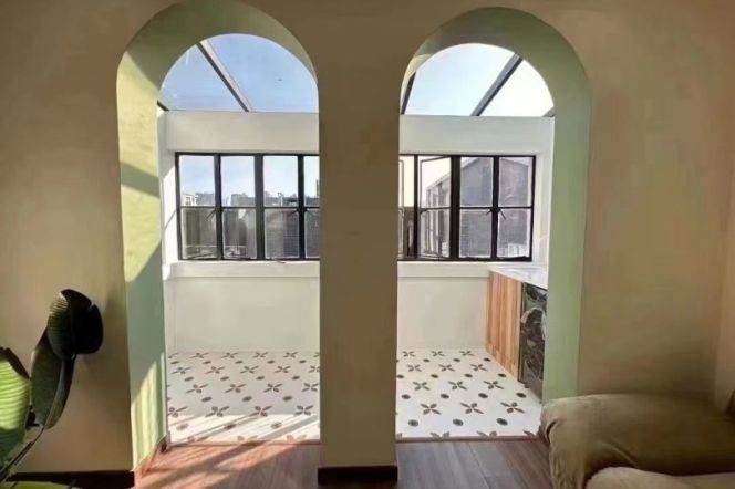 huaihai rd/changshu rd 2br130sqm