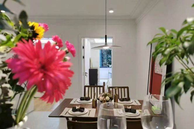 Xujiahui Station Elevator 2Br Line1/9/11