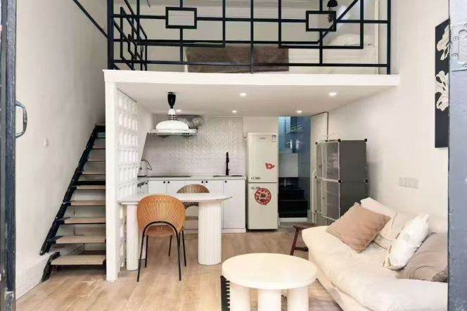 Elegant 1br/1lr@south shanxi rd sta 6k