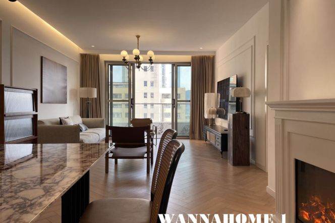 Awesome View+Bright&Spacious 2Bdrs 2Baths+Large Balcony+W Nanjing Rd+Nice Compound