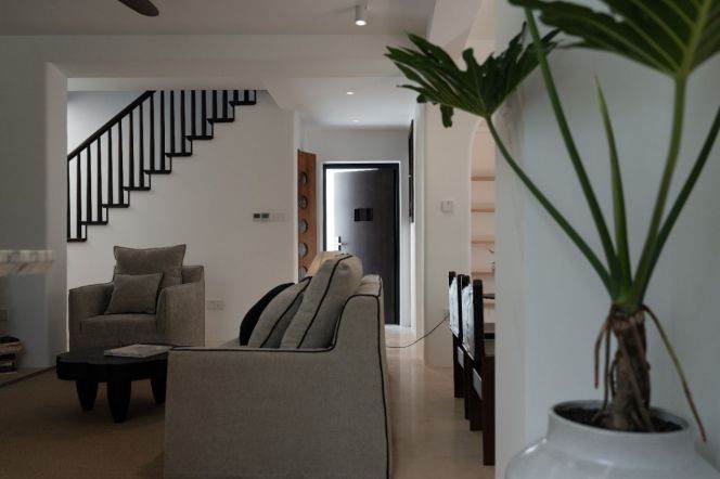 Lane House 4BR 4BTH nr XuJiaHui M1/9/11