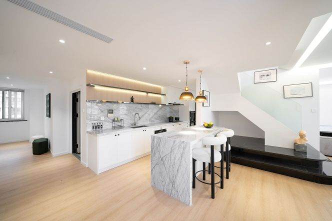 Terrace,4Br,3baths,270sqm,duplex,penthouse,huangpu river