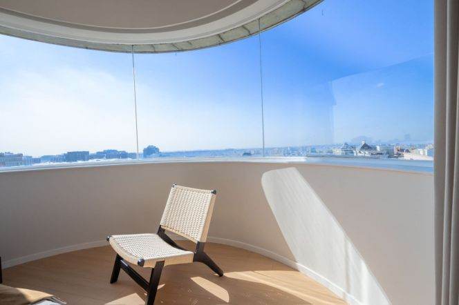 Guanbei Mansion, 4-bedroom with 360° panoramic views, featuring two subway stations