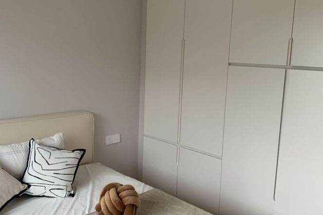 Spacious 2br 2lr/90 sqm/with Parking/bright room,Songhong rd@L2