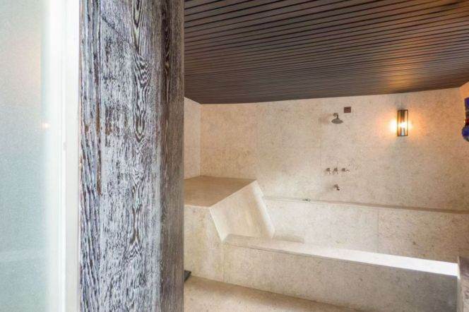 Luxury Garden House in middle Huaihai Road