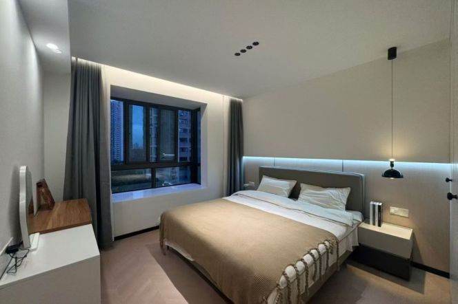 2 Brs, 2 Baths, 130 sqm with Floor Heating @ Shanghai Children Medical Centre L6&8