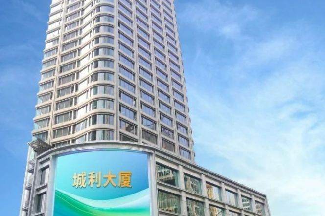 Fully Furnished Office nr West Nanjing Road M2/12/13