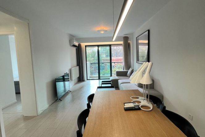 2 Brs, 2 Baths with Open Balcony, Gym/Swimming Pool @ Jiangsu rd station L2&11
