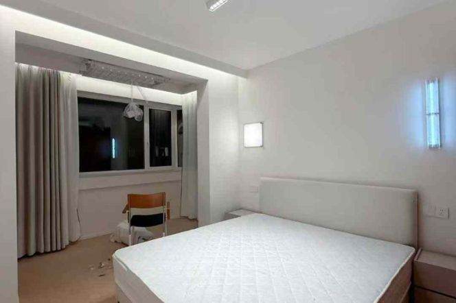 Zhenping rd 1BR 1LR@L3/4/7,floor heating/High floor/big living room