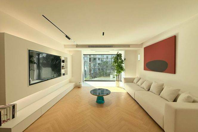 2 Brs, 2 Baths, 140 sqm, Floor Heating/Central ac @ Weining metro L2