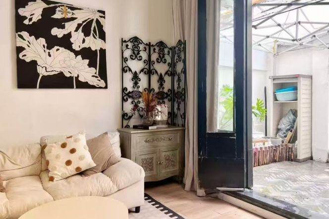 Elegant 1br/1lr@south shanxi rd sta 6k