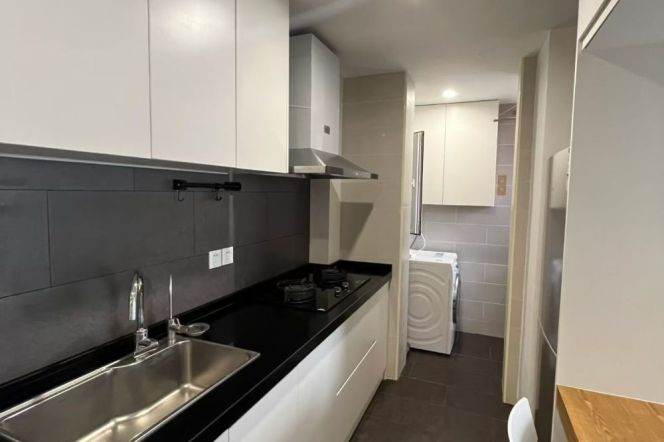 High-rise 1br Flat in Yunhe Garden
