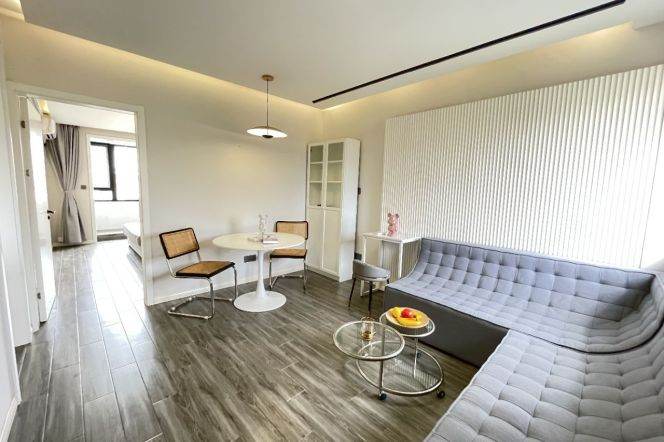 Nice 1br/1bt Apt close Shanghai Library