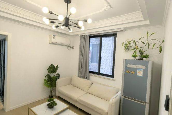 1br-Huashan Road-2 minutes away from Line 10/11-Jiaotong University