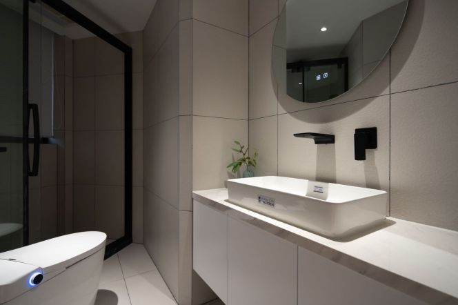 Jing'an Temple 2+1 bedroom with underfloor heating, spacious living room, ample storage space