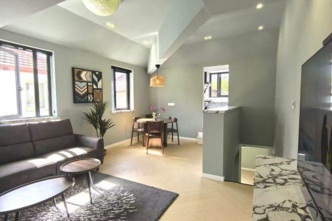 Elegant n bright 2BR with floor heating near iapm 