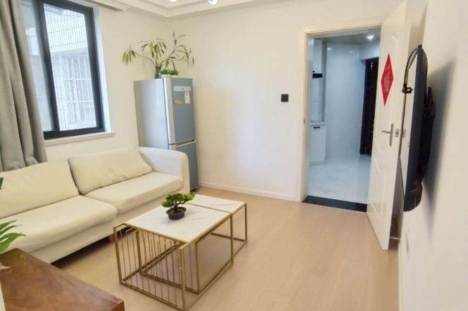 1br-Huashan Road-2 minutes away from Line 10/11-Jiaotong University