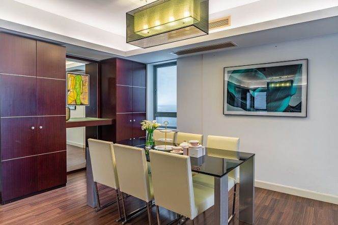 Grand Gateway 2br serviced apt in Xujiahui near L1,9,11