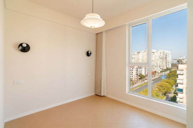 brand new 3brs floor heating modern furniture in Cenury park only 23K