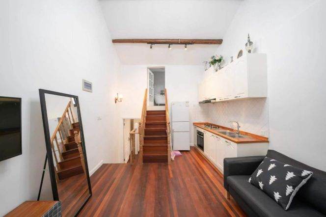 Beautiful 2Brm With Wall Heating Near Line Line 1 South Huangpi Rd