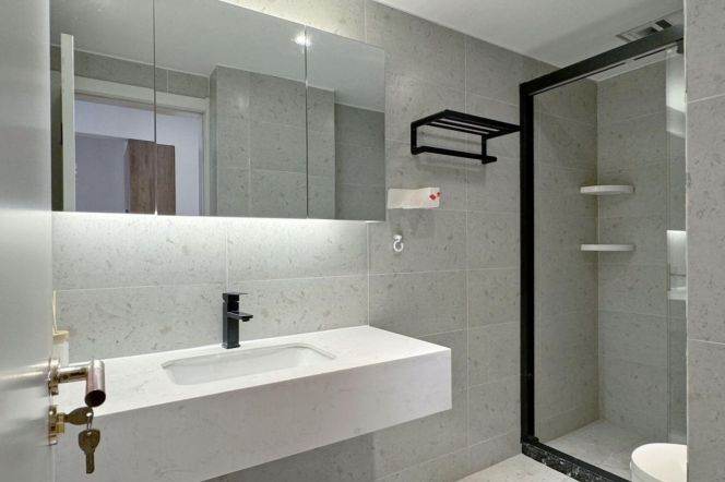 Nice 2bedrooms Apt +Floor Heating+central AC+oven@Changping Rd