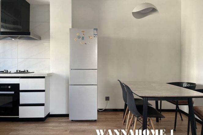 Really Bright&Modern&Spacious 1Bdr 1Bath Apt+Nice View+Jing An Temple/Large Closet